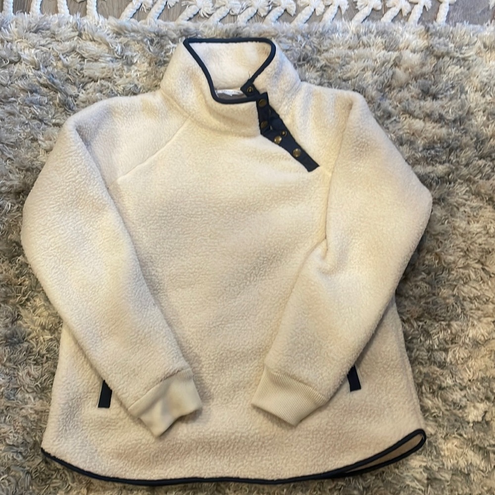 Southern tide side buttons Sherpa